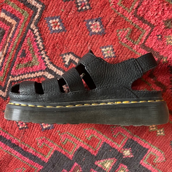 DR MARTINS WRENLIE GRIZZLY LEATHER FISHERMAN SANDALS BLACK EU39 US8 - Picture 7 of 8